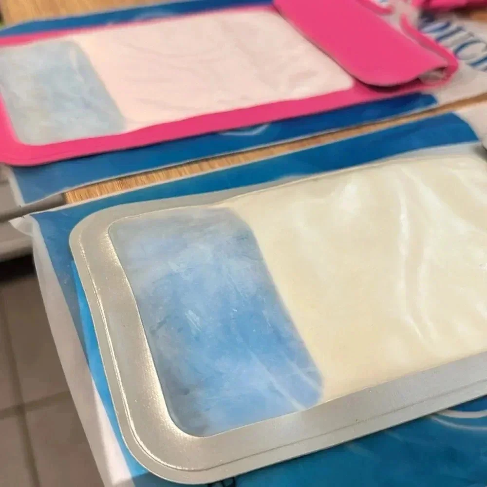 🔥 4 for $20 DEAL 🔥Waterproof Phone Pouch | Pink or White | Beach & Pool Ready